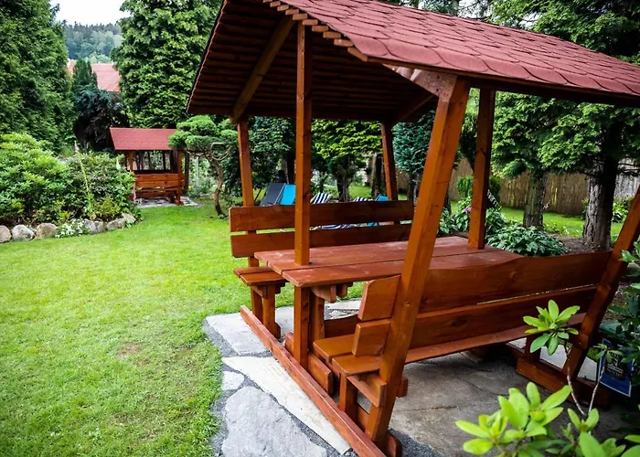 Enklawa Nad Kwisa 1 *